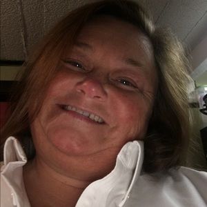 Meet your Posher, Beverly